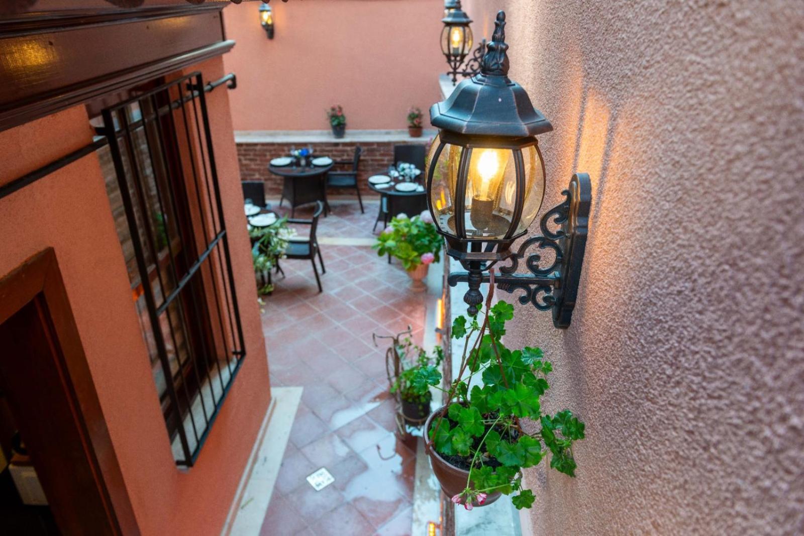 Brown Mansion Oldcity Istanbul Exterior foto